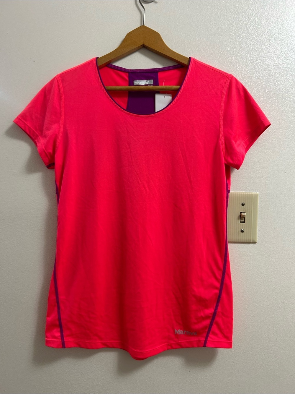 Marmot Women's Short Sleeve Active Tee - Neon Pink with Purple Trim (Size - M)